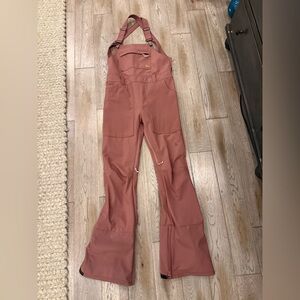 Burton Avalon Bib Pant in Rose Brown size small.